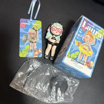LAURA toycity POP MART 피규어
