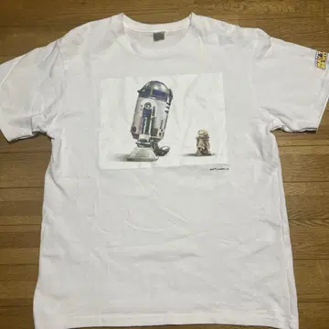 스타 워즈 티셔츠 R2D2 만달로리안 M 사이즈 디즈니