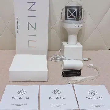 NiziU 응원봉