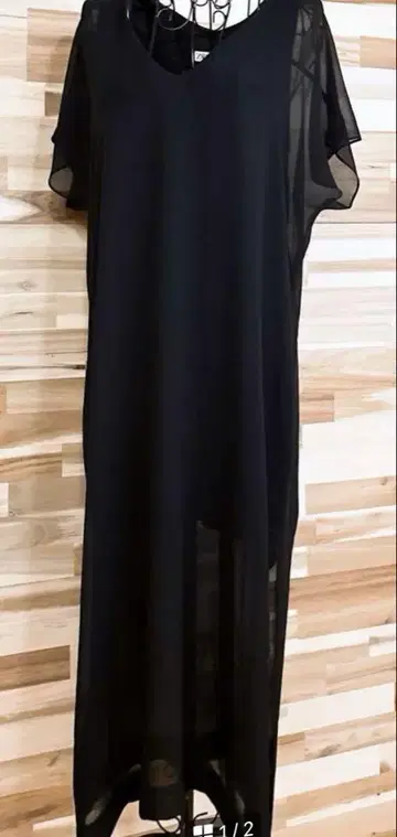 ZARA 블랙 원피스