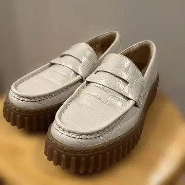 Clarks Torhill Penny 클락스 통굽 로퍼