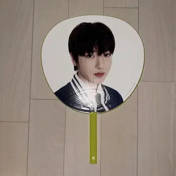 NCTWISH 사쿠야 부채 프리 데뷔 투어 프레츠