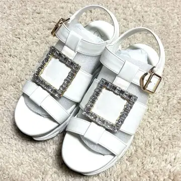 [새상품] Bridget Birkin 비쥬 스포츠 샌들 (화이트)