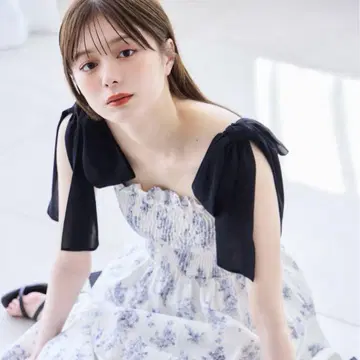 안미르 꽃무늬 원피스