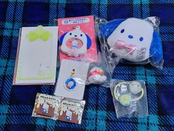 산리오 포차코 굿즈 묶음 판매