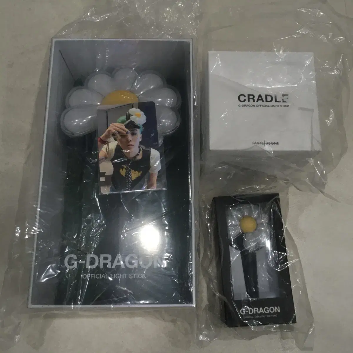G-DRAGON クレイドル　新品未開封 新品未開封】G-DRAGON ジヨン クレイドル 鉢植え 植木鉢 - メルカリ