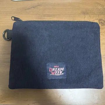 TOMORROW X TOGETHER PHOTO POUCH