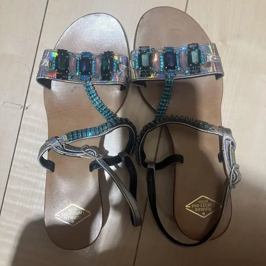 1번째 상품 이미지