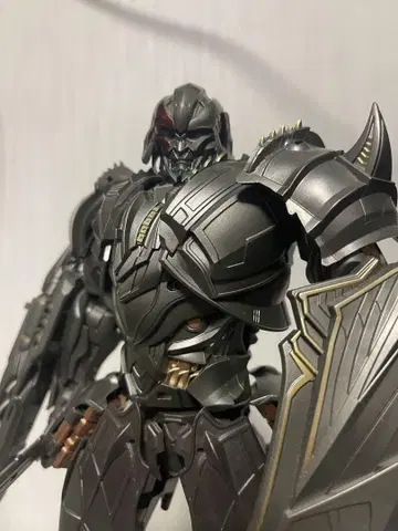 unique toys utr-03 dragoon 메가트론 비정규