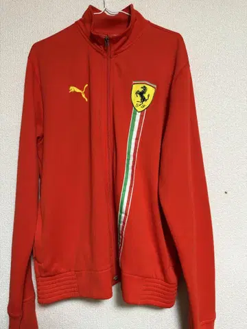 Puma Ferrari 콜라보 저지