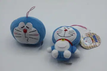 미사용 새상품 잠자는 도라에몽 봉제 인형 스트랩 2개 세트