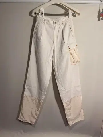 ISSEY MIYAKE 화이트 카고 팬츠