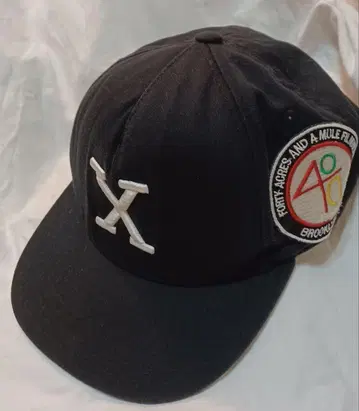 스파이크 Lee 40 acres 말콤 x 캡 cap