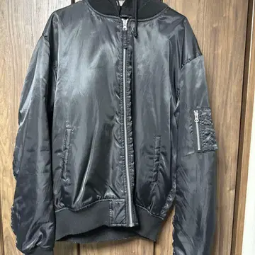 MA-1 후드 부착