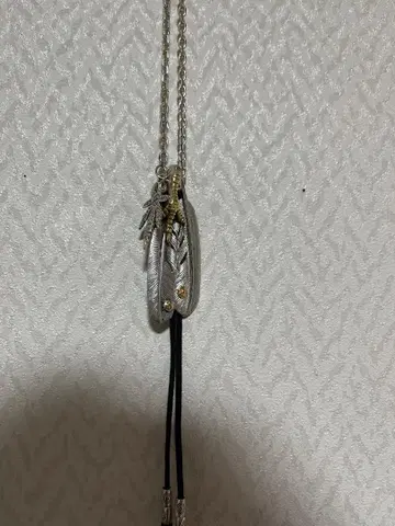 페더 목걸이