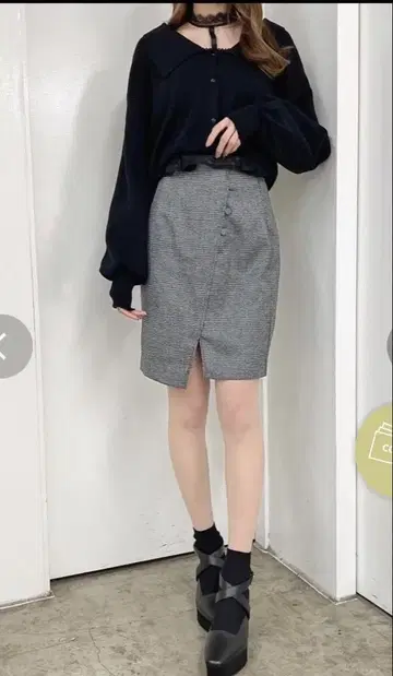 택 포함 새상품 이트미 2WAY 페플럼 타이트 스커트