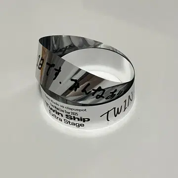 Twin Ship 은테이프