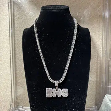 BHG 펜던트 테니스 체인 목걸이