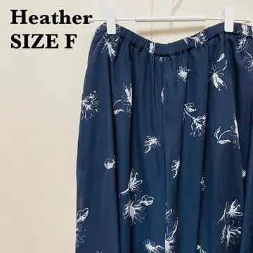 Heather 헤더 꽃무늬 가우초 팬츠 네이비 미사용 새상품 [ 99 ]