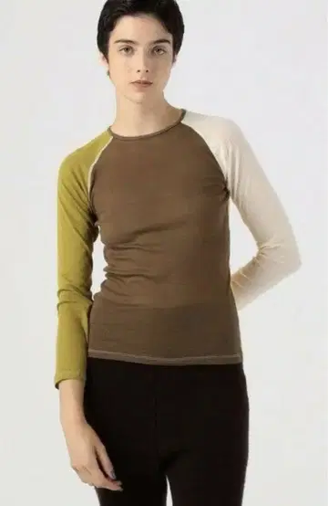 BASE RANGE GENE LONGSLEEVE 롱 슬리브 상의