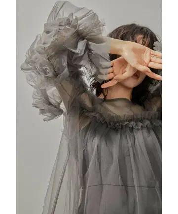 andresd decorative tulle tops 차콜