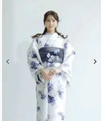 Dita 유카타 수채화의 명경시라베