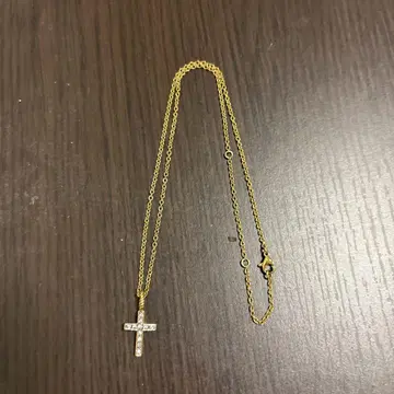 골드 크로스 목걸이 스톤 포함