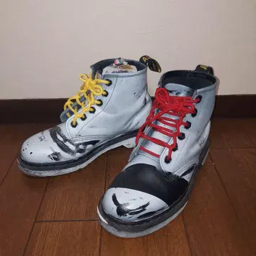 Dr.Martens 닥터마틴 6홀