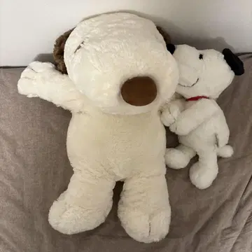 큰 스누피 봉제 인형 2개