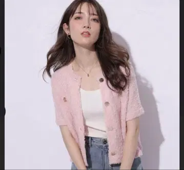(미사용 새상품) 아푸와이저 리셰 플러피 반팔 가디건 한정 컬러