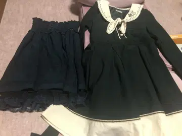 그린 긴팔 세일러 원피스 & 버슬 스커트 리본 포함