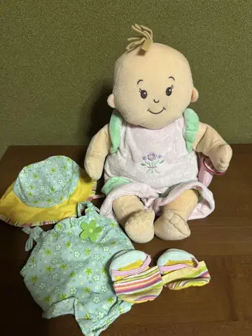 맨해튼 토이 사 스텔라 인형 옷 갈아입기 의류 포함