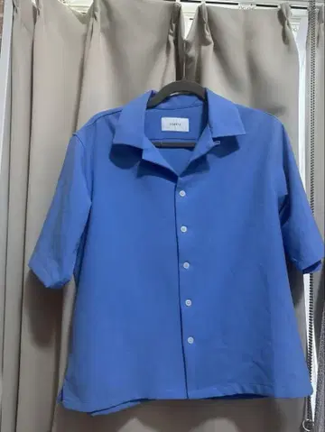 Soerte 루즈 하프 슬리브 오픈 카라 셔츠 사이즈 1