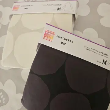 유니클로 마리메꼬 터틀넥 히트텍 T셔츠 M 사이즈 세트