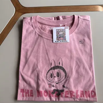 유니클로 THE MONSTERLAND 몬스터 캐릭터 T셔츠 XL