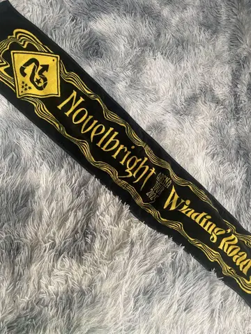 Novelbright Winding Road 타월, 은색 테이프