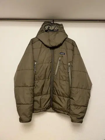 01s patagonia puff jacket mars