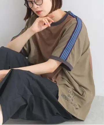 iriey 이소재 사용 라인 테이프 풀오버 모카 아이리