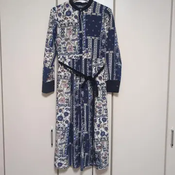 로이스크레용 원피스