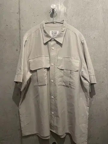 RICE NINE TEN 베이지 오버 사이즈 셔츠