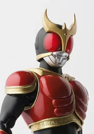 S.H.Figuarts 진골조제법 가면라이더 쿠우가 라이징 마이티