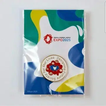 [ 새상품 ] EXPO2025 핀 배지 색깔 넣기 먘먘 윙크