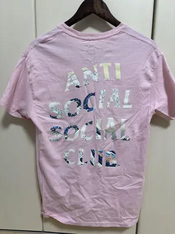 ANTI SOCIAL SOCIAL CLUB 티셔츠 L 사이즈