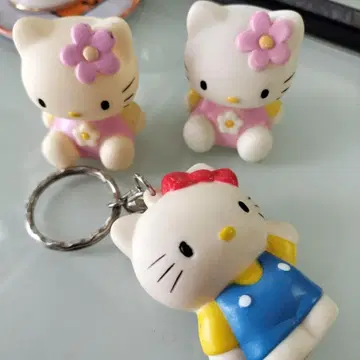 헬로키티 키링