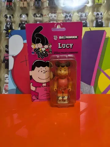 베어브릭 PEANUTS LUCY 루시 100%