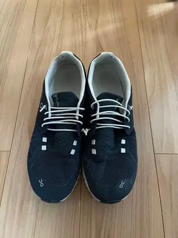 on 클라우드 러닝화 네이비 28.5cm