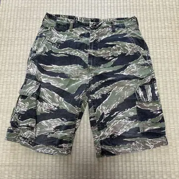 USA POST O'ALLS 타이거 카모 카고 숏팬츠