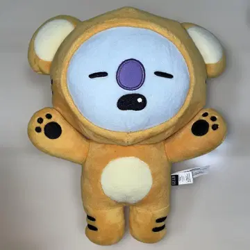 KOYA(알엠) TIGER YEAR 2022 봉제 인형 BT21