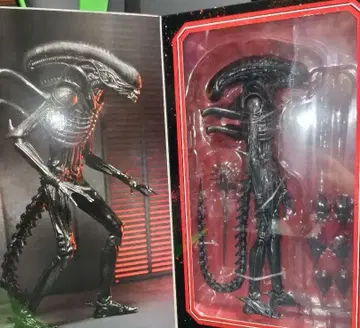 NECA 네카 제노모프XX121 에이리언 로물루스