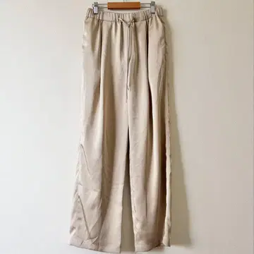 Spick&Span 2024AW 실키 새틴 이지 팬츠 36